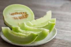 Honeydew Scented Candle